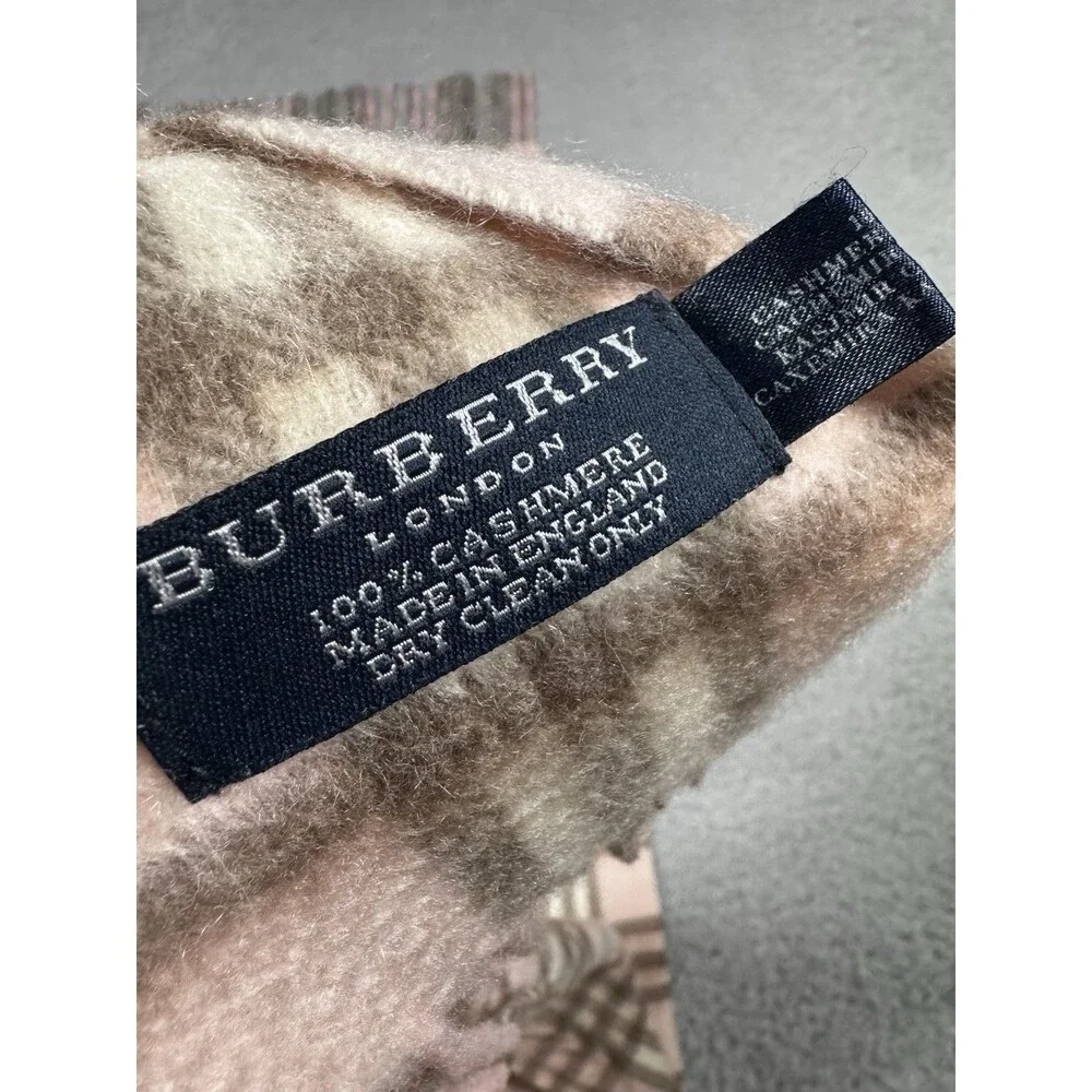 BURBERRY Light Pink 100%  Cashmere Classic Vintage  Nova Scarf 12” X 56”